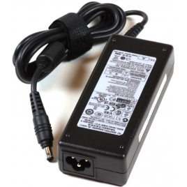 Alimentador Portatil Samsung 90W 4.74A