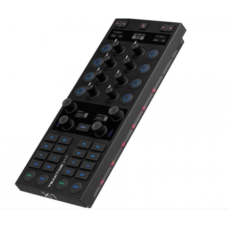 Controladora DJ Traktor X1 MK3